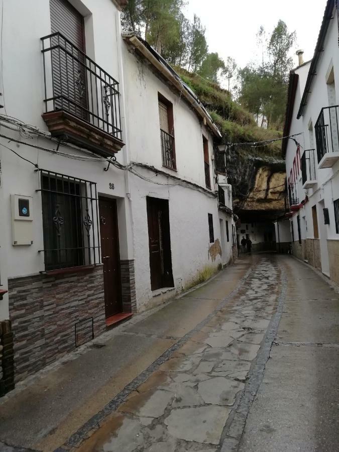 Casa Cueva De La Sombra Vila Setenil De Las Bodegas Exterior foto