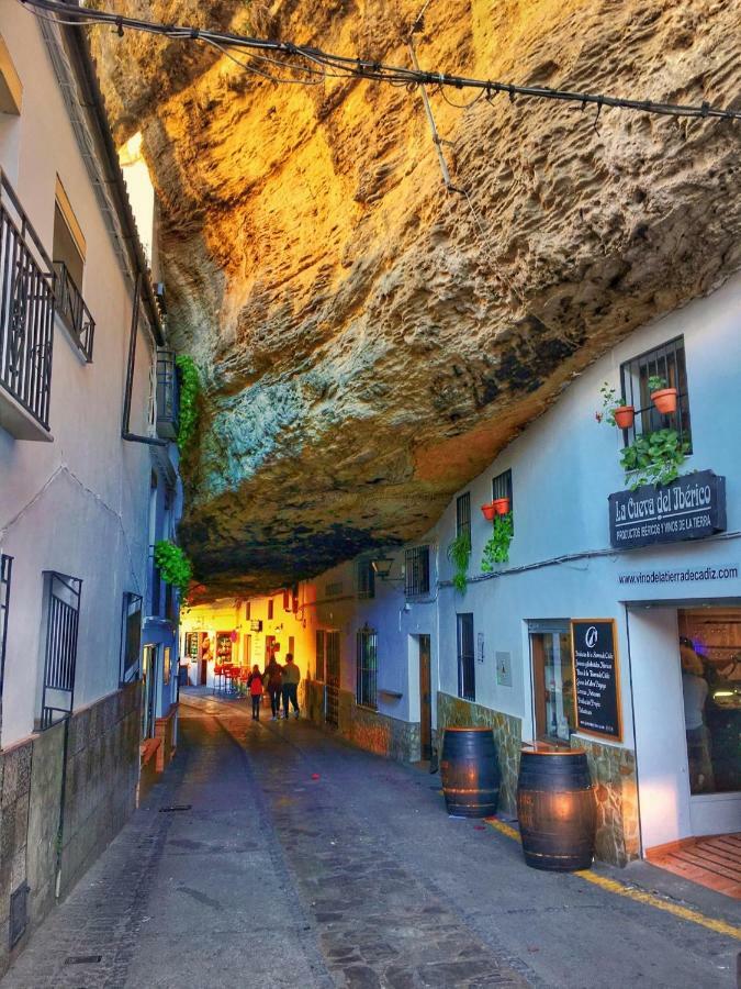 Casa Cueva De La Sombra Vila Setenil De Las Bodegas Exterior foto