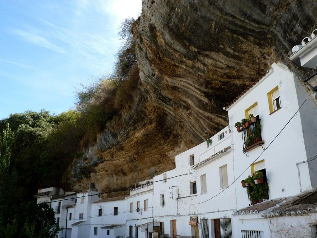 Casa Cueva De La Sombra Vila Setenil De Las Bodegas Exterior foto